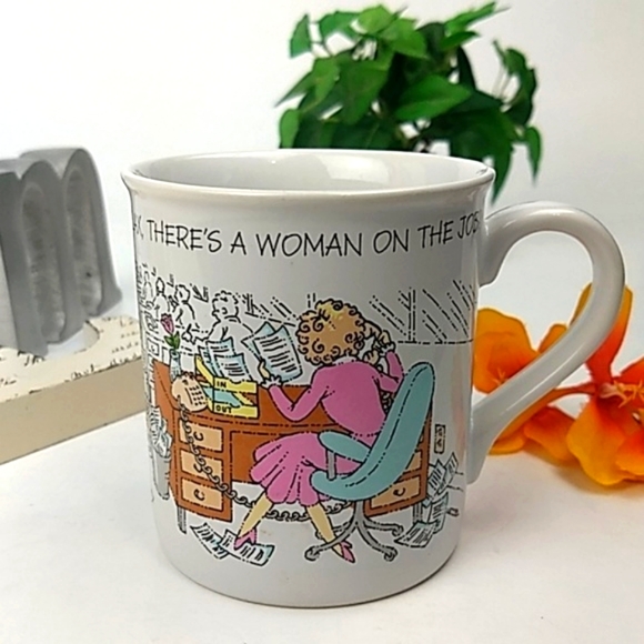 Woman on the job vtg Hallmark mug - Picture 8 of 8